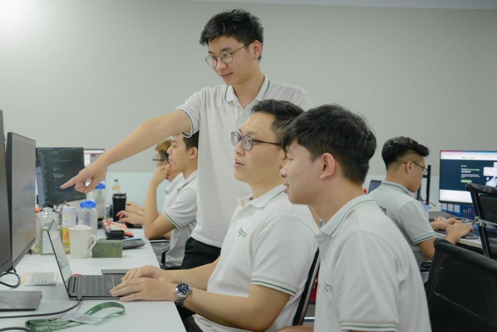 Đội ngũ TopCV vẫn đang hoàn thiện và đa dạng hóa các sản phẩm công nghệ trong cùng hệ sinh thái tuyển dụng - nhân sự